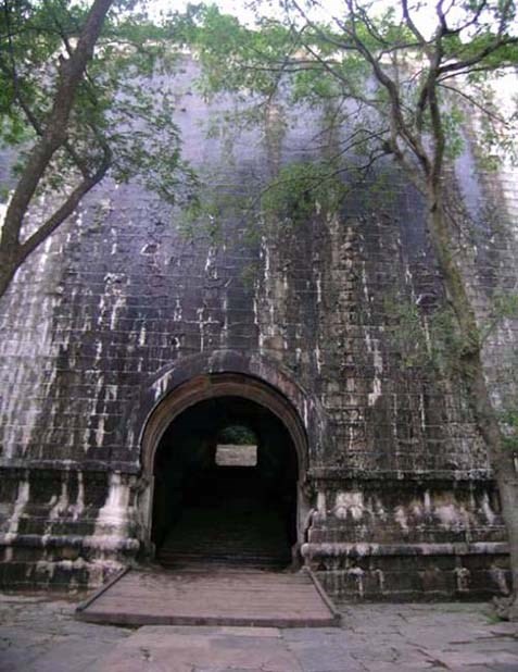 chu_nguyen_chuong4.jpg